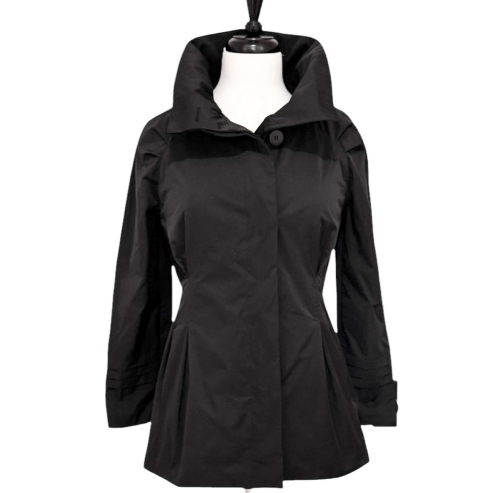 Rainforest Packable Travel Coat